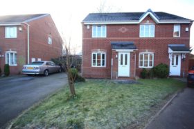 2 bedroom Semi-Detached to rent